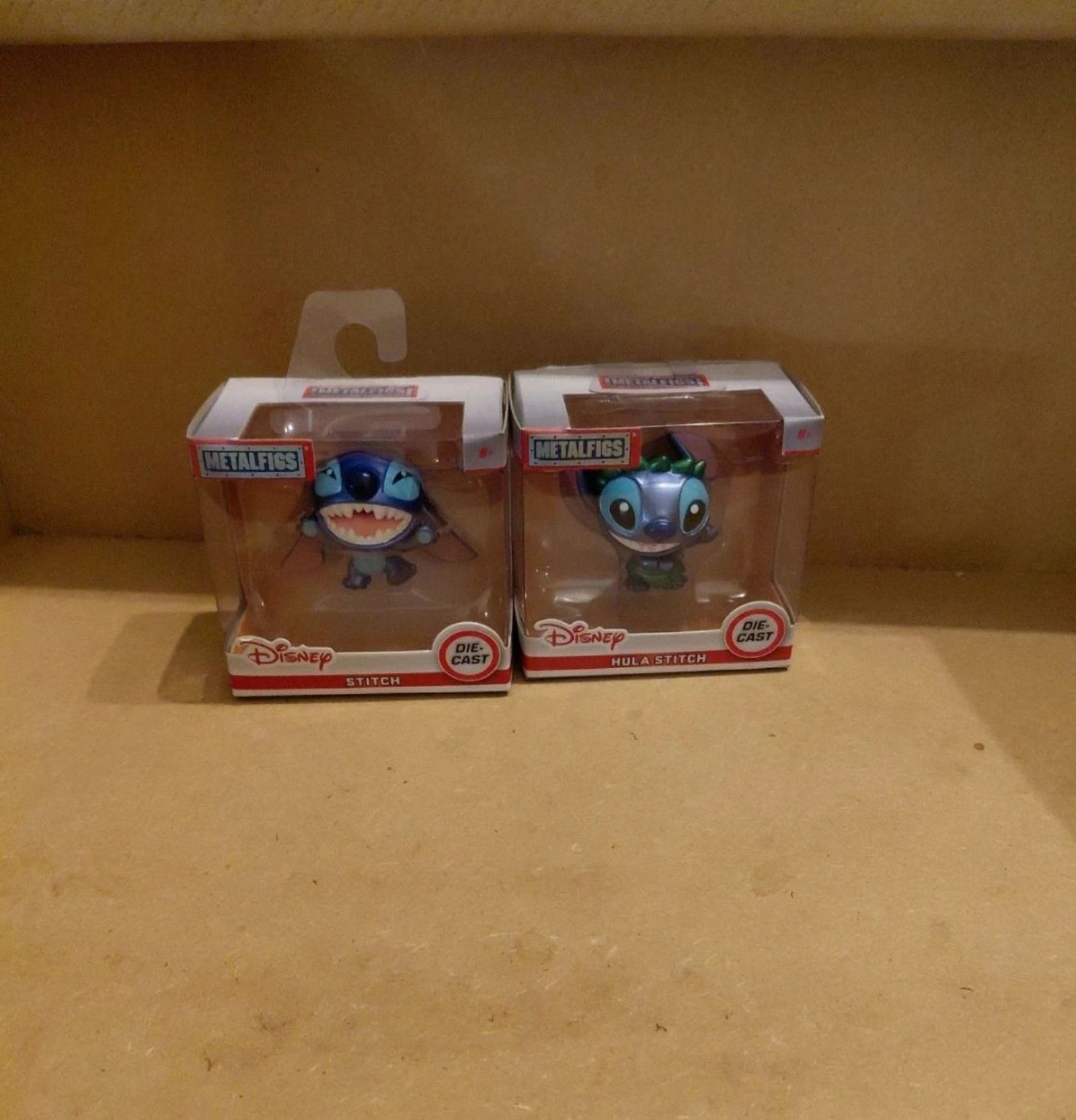 Figurines stitch 